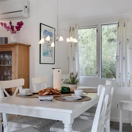 Poul - 100m From The Sea In Ne Jutland By Interhome Holiday home